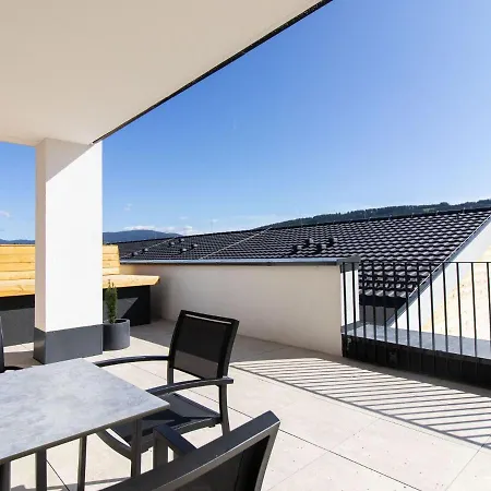 Modern, Luxury In The Center