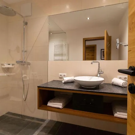 Modern, Luxury In The Center * ماريابفار